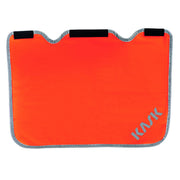 KASK Plasma Nackenschutz in HiVis Orange, Vorderansicht mit Klettbändern