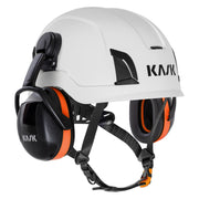 KASK SC3 Gehörschutz Orange, Montagebeispiel am KASK-Helm, Ansicht 1