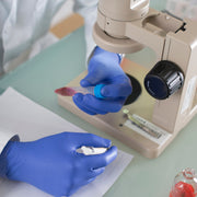 SHOWA 7545 EBT blaue Nitrilhandschuhe, Einsatz im Labor