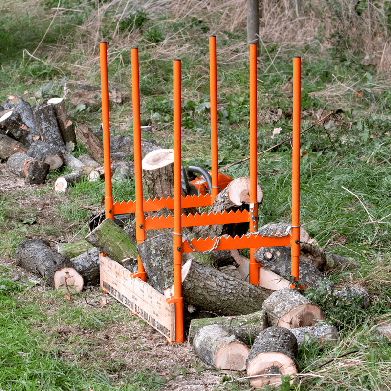 Sägebock aus Metall | bis 250 kg | klappbar | mit Fixierketten | Forest Master BLS-3H